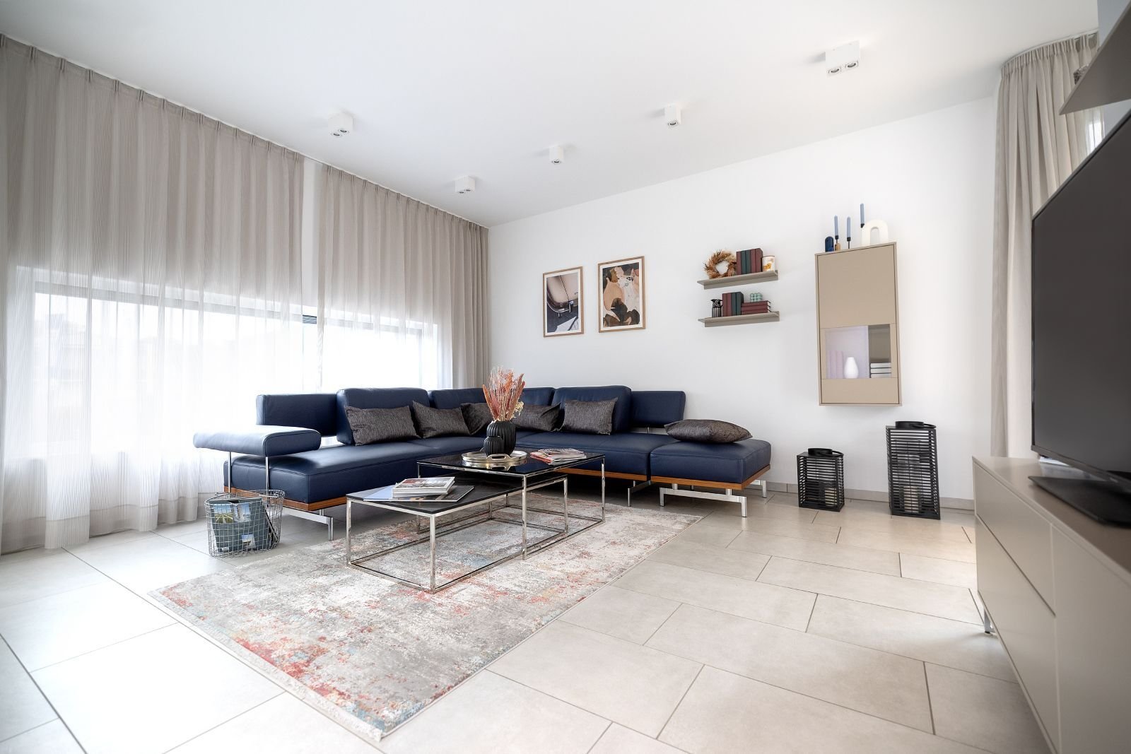 ANTIKE TRIFFT AUF MODERNE