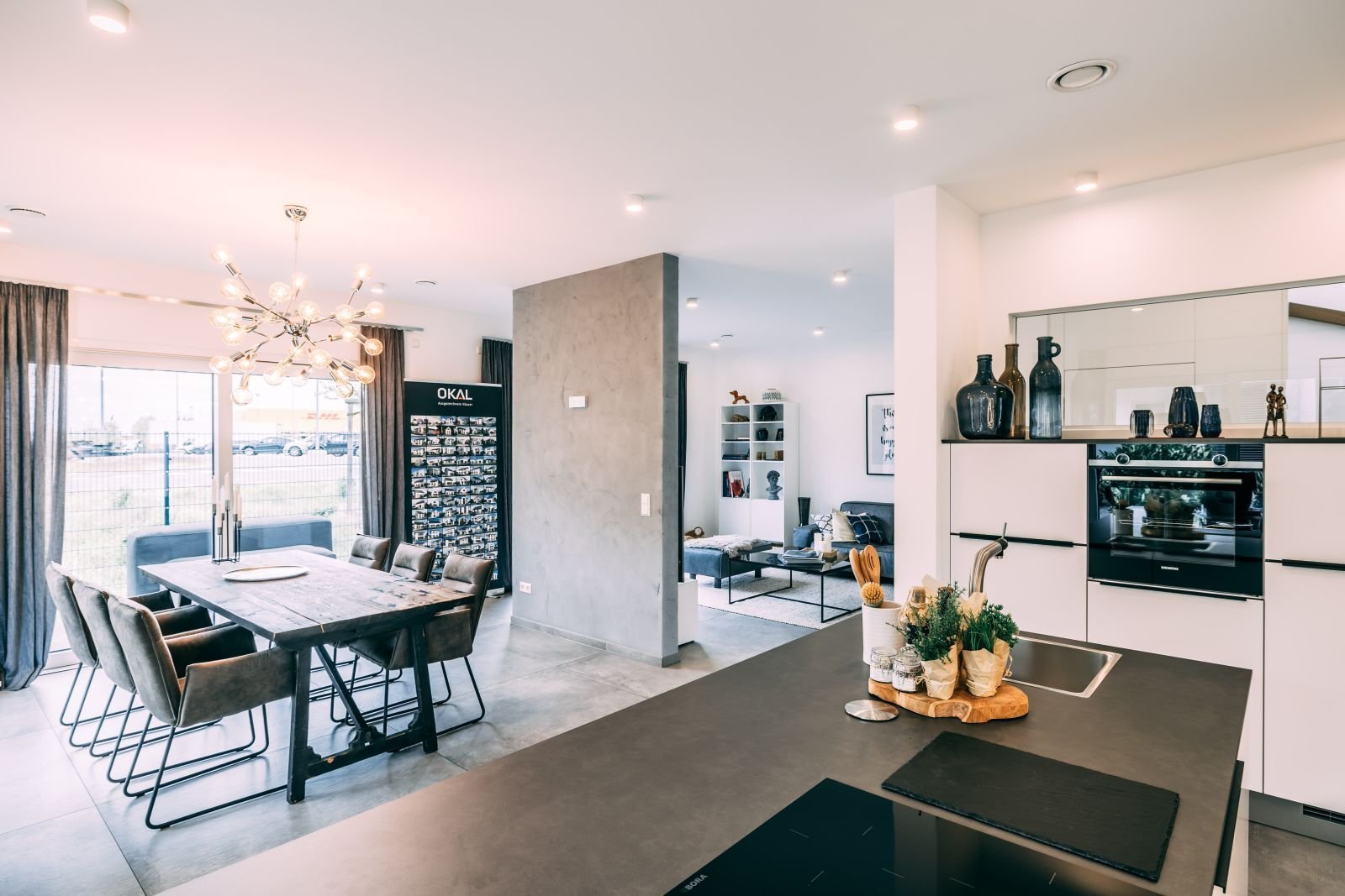 Ansicht Küche/Esszimmer/Wohnzimmer Ansicht Küche/Esszimmer/Wohnzimmer
